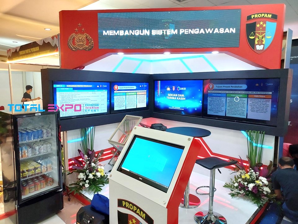 DESIGN BOOTH PAMERAN MENARIK MEMBUAT PENGUNJUNG TERTARIK