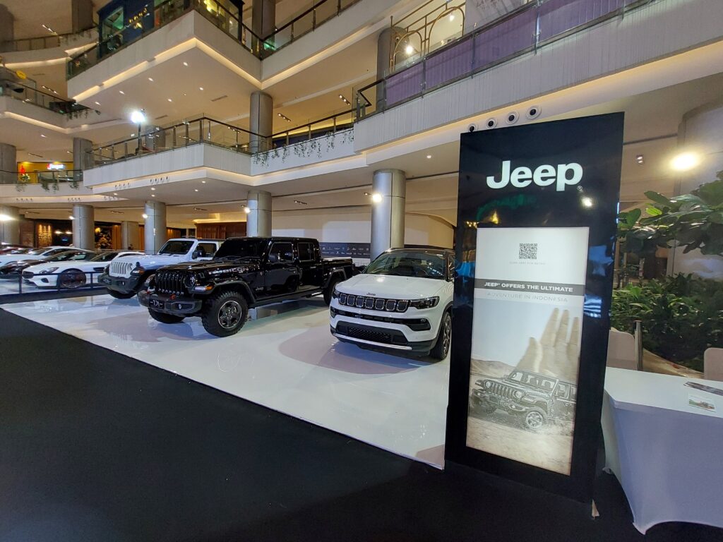 Kontraktor Pameran Booth Stand Exhibition Jeep